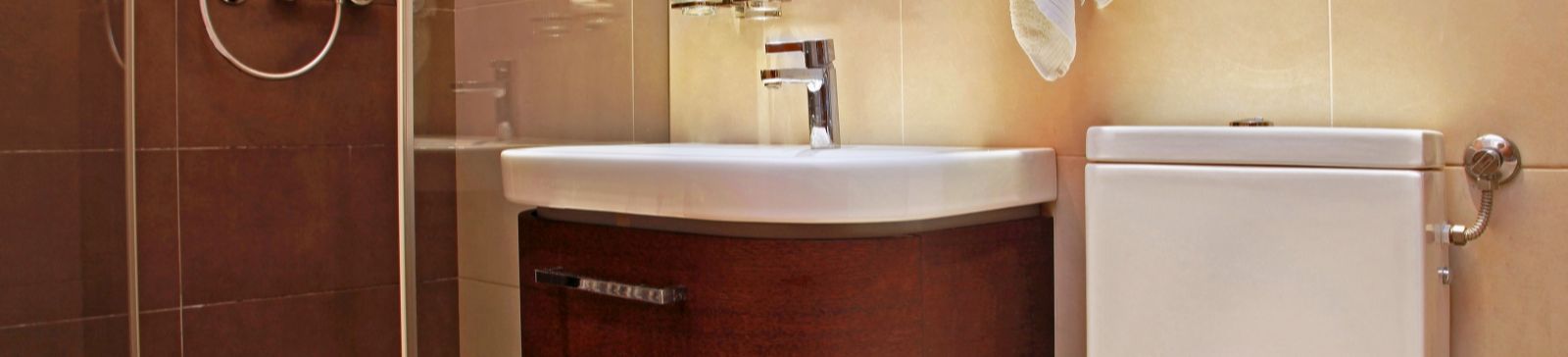 Maximize Bathroom Space with Drywall Repair Tujunga